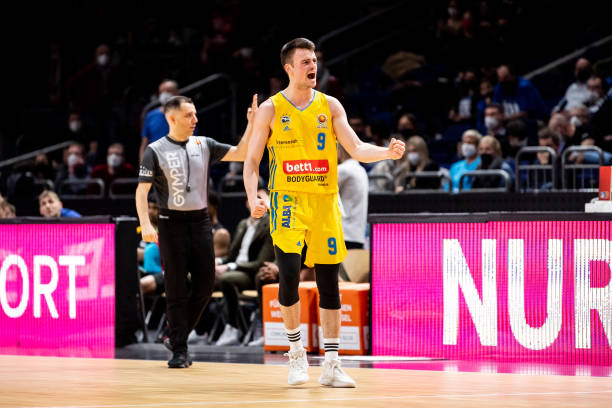 表现的球员 表现的球员